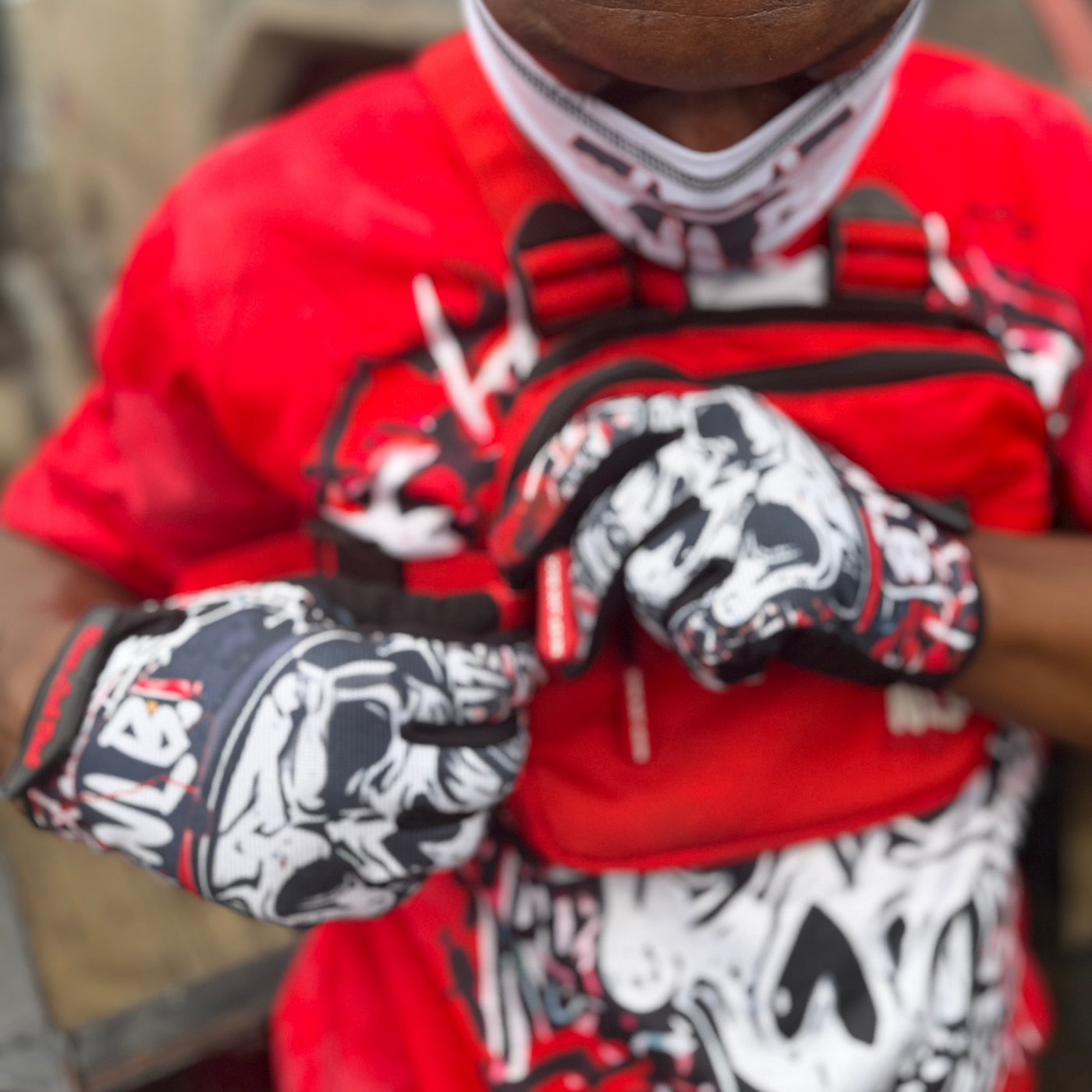 Skull Gloves