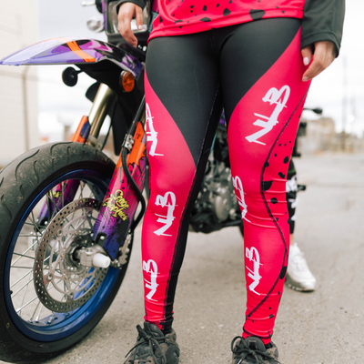 Hope & Love Cancer Woman Leggings
