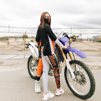 Grey/Orange Woman Leggings